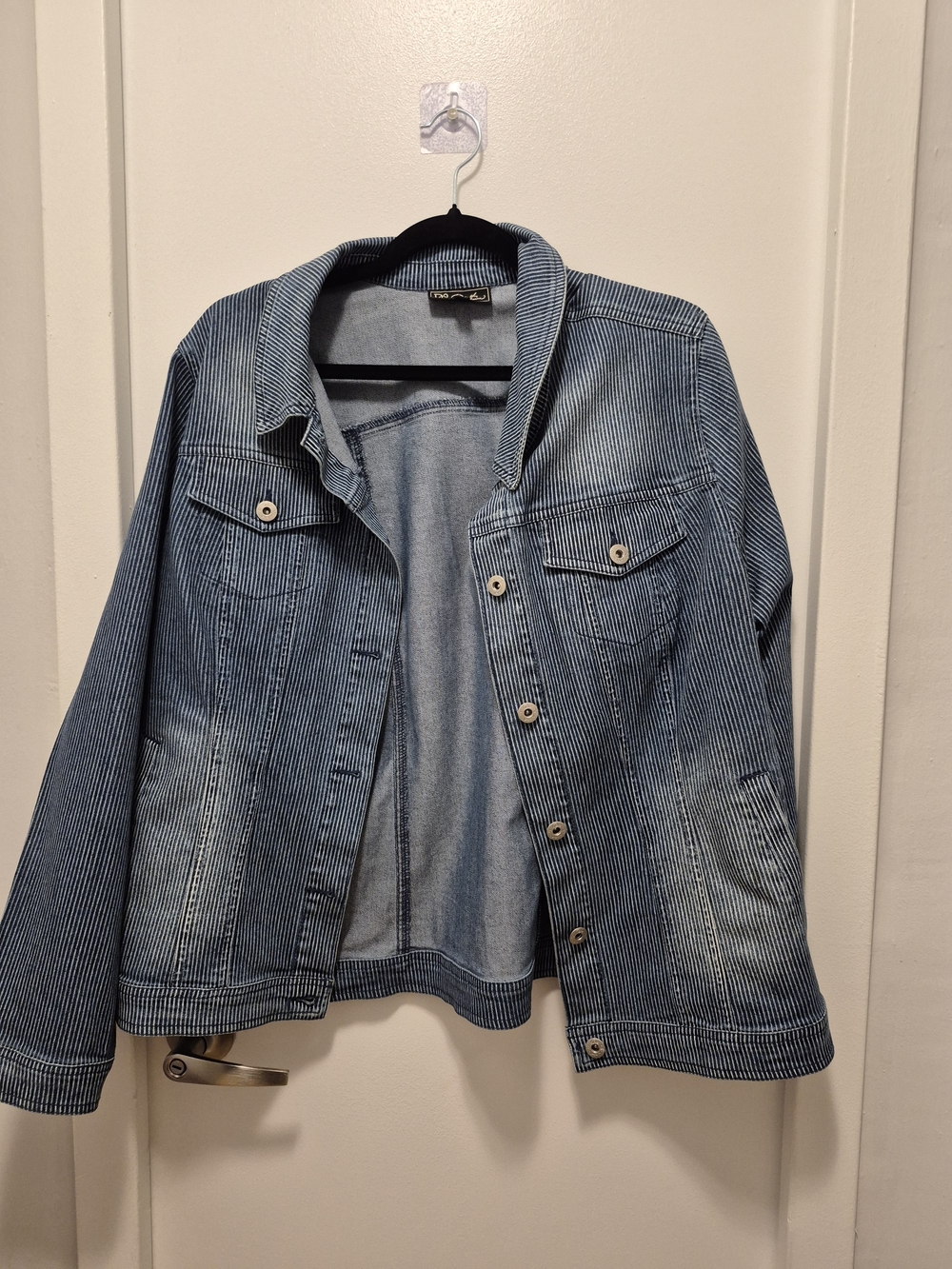 HDG2 by Diane Gilman Light Blue Striped Denim Jacket Women